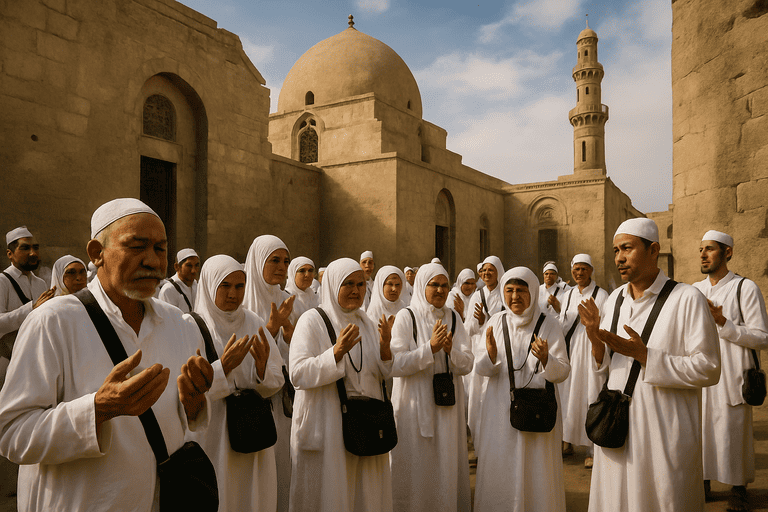 Jamaah Umroh sedang berada di Mesir dan menapaki jejak para nabi
